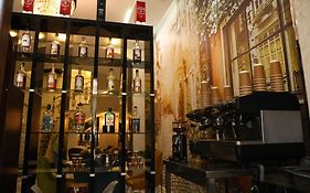 Dionis Coffee Shop Hotel